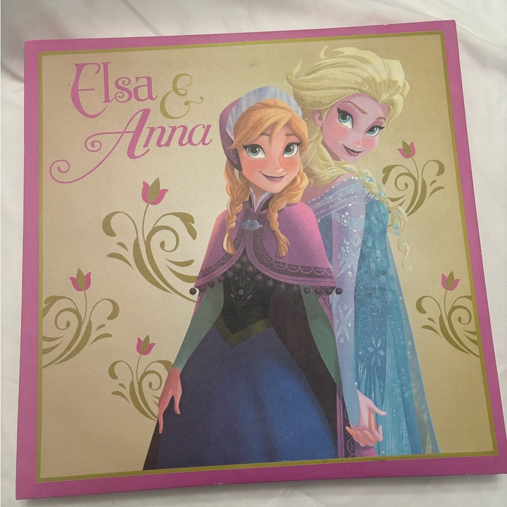 Disney's Frozen Anna and Elsa canvas wall art. 18”x18”